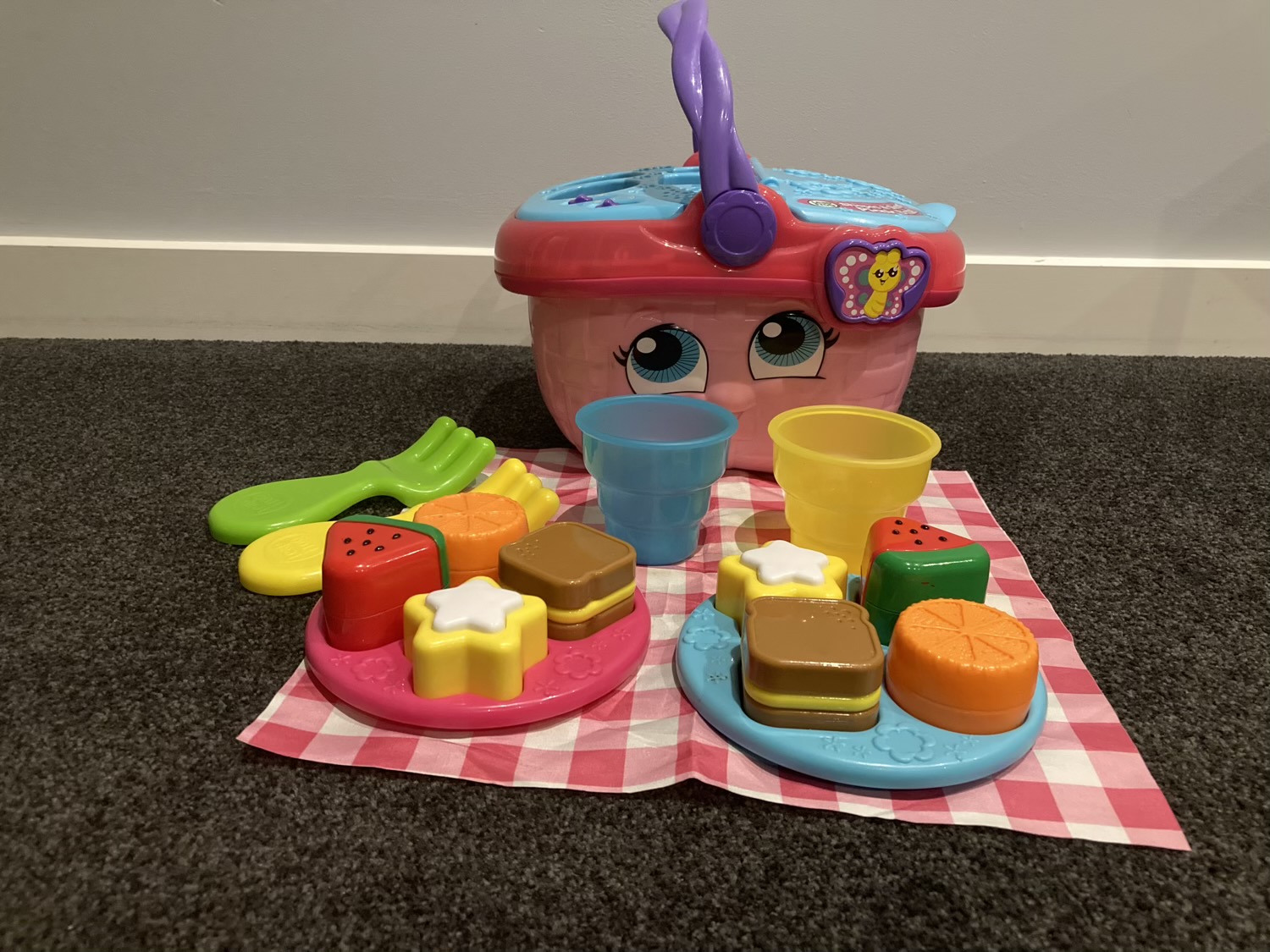 Leap Frog Musical Picnic Basket